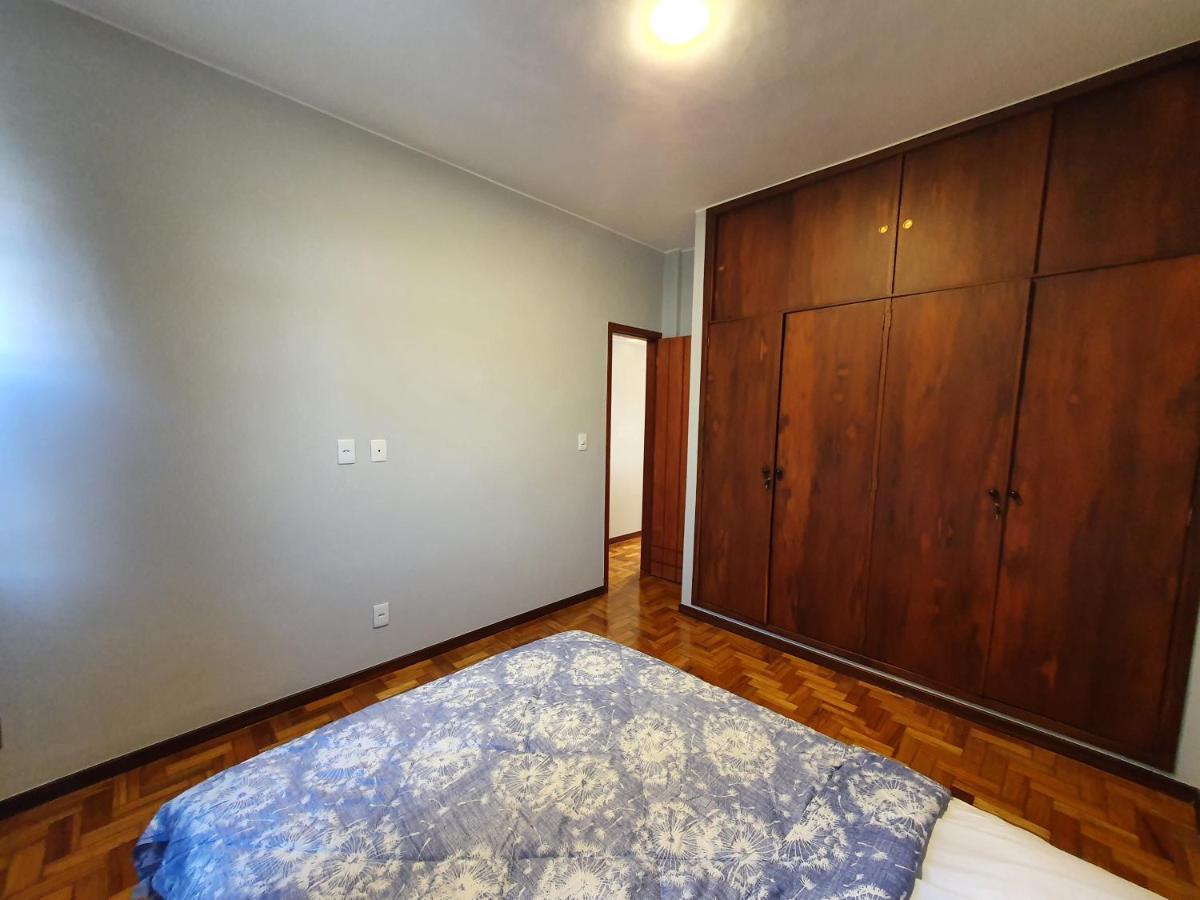 Apartamento de frente na avenida principal Apartamento Teresópolis Exterior foto